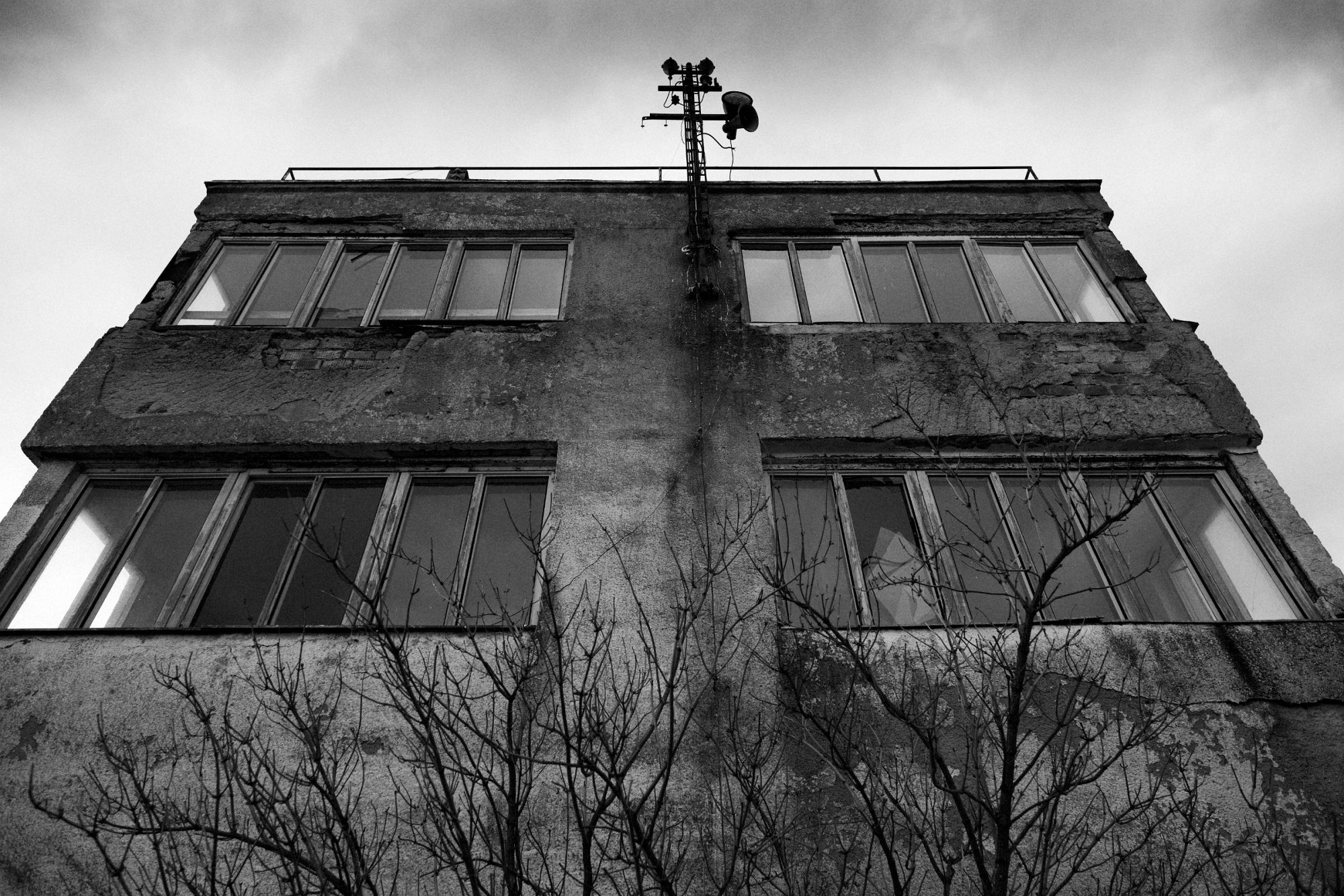 2018-04-01-00674-alb