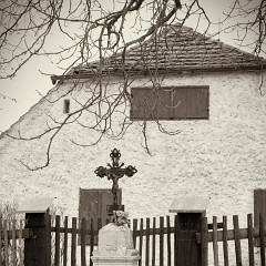 2018-04-01-00788-alb